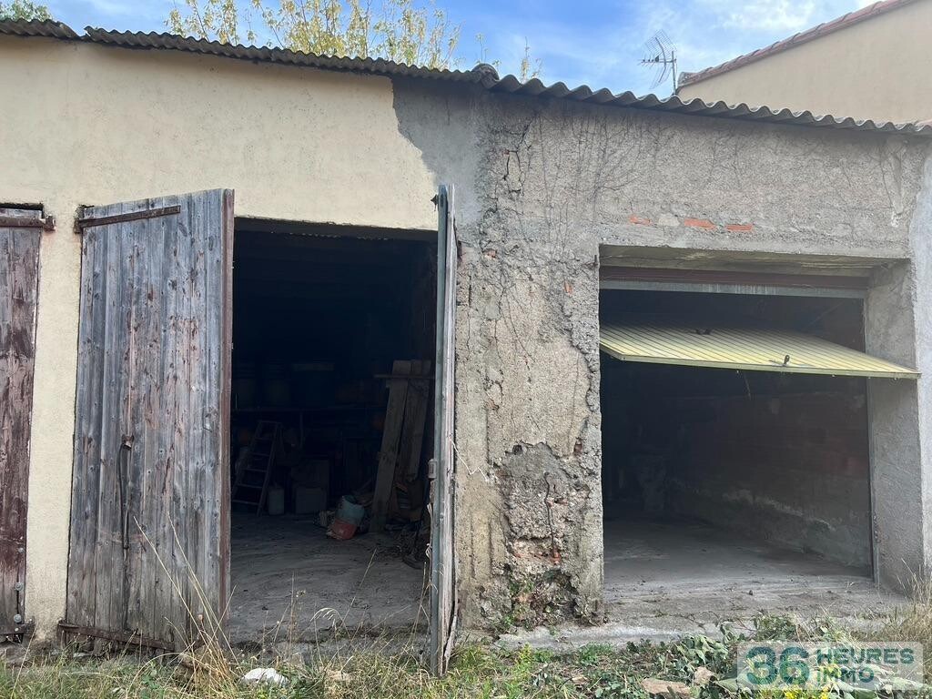 DEUX GARAGES SAINT PAUL DE FENOUILLET 