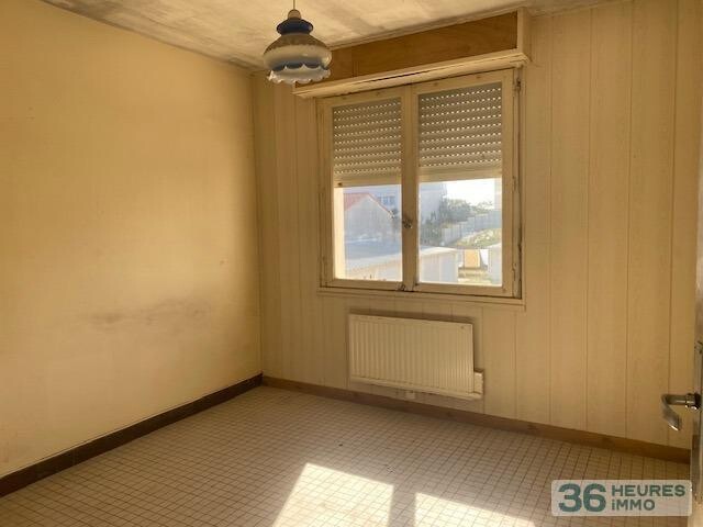 Appartement type 2 à rénover 50 m mer