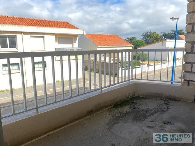 Appartement type 2 à rénover 50 m mer