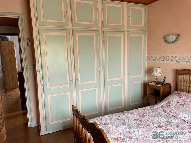 Aramon dans la colline maison 4 chambres, 700m² de jardin, grand garage