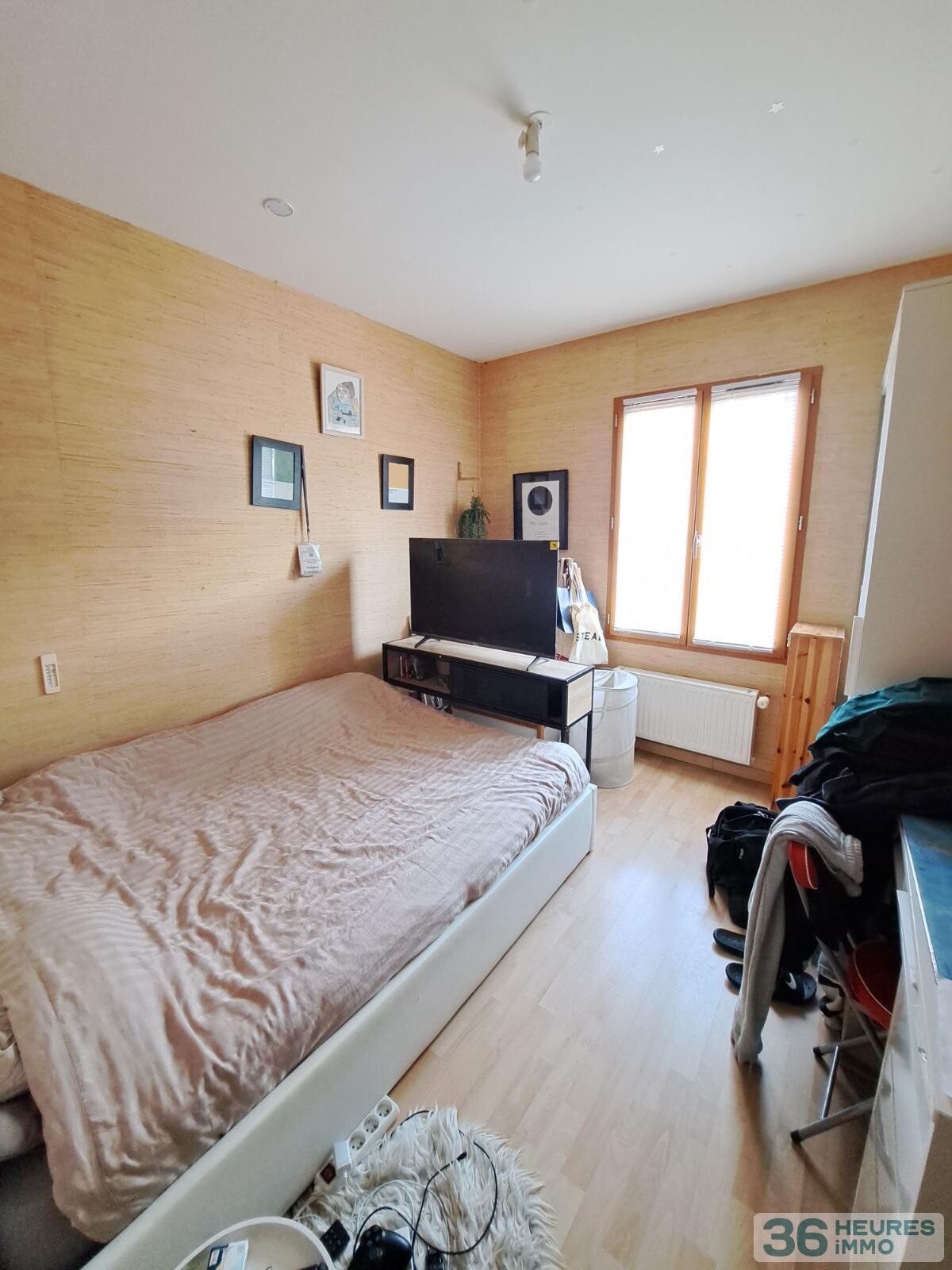 Champagne - pavillon plain pied avec sous sol total enterre