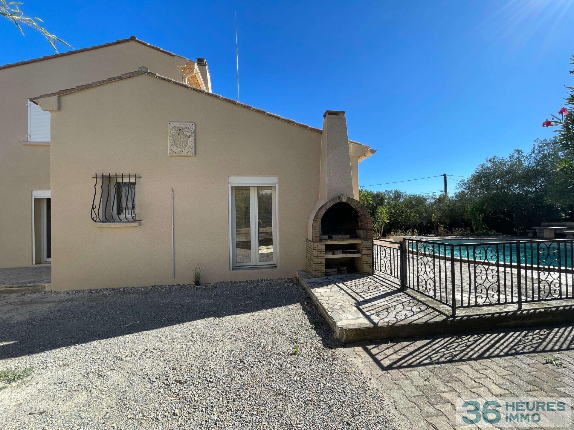Villa 177 m2 sur 1259 m2 de terrain avec piscine