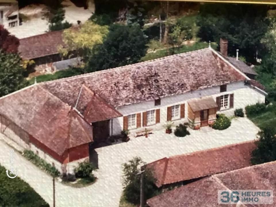 Maison ancienne en pans de bois à restaurer