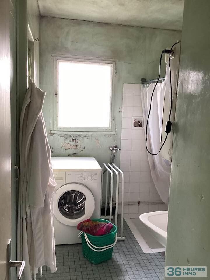 Maison ancienne en pans de bois à restaurer