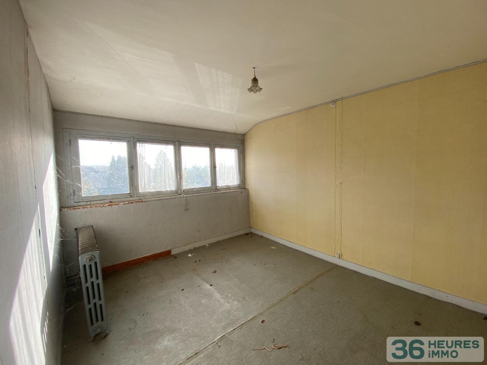 Maison centre bourg à rénover 