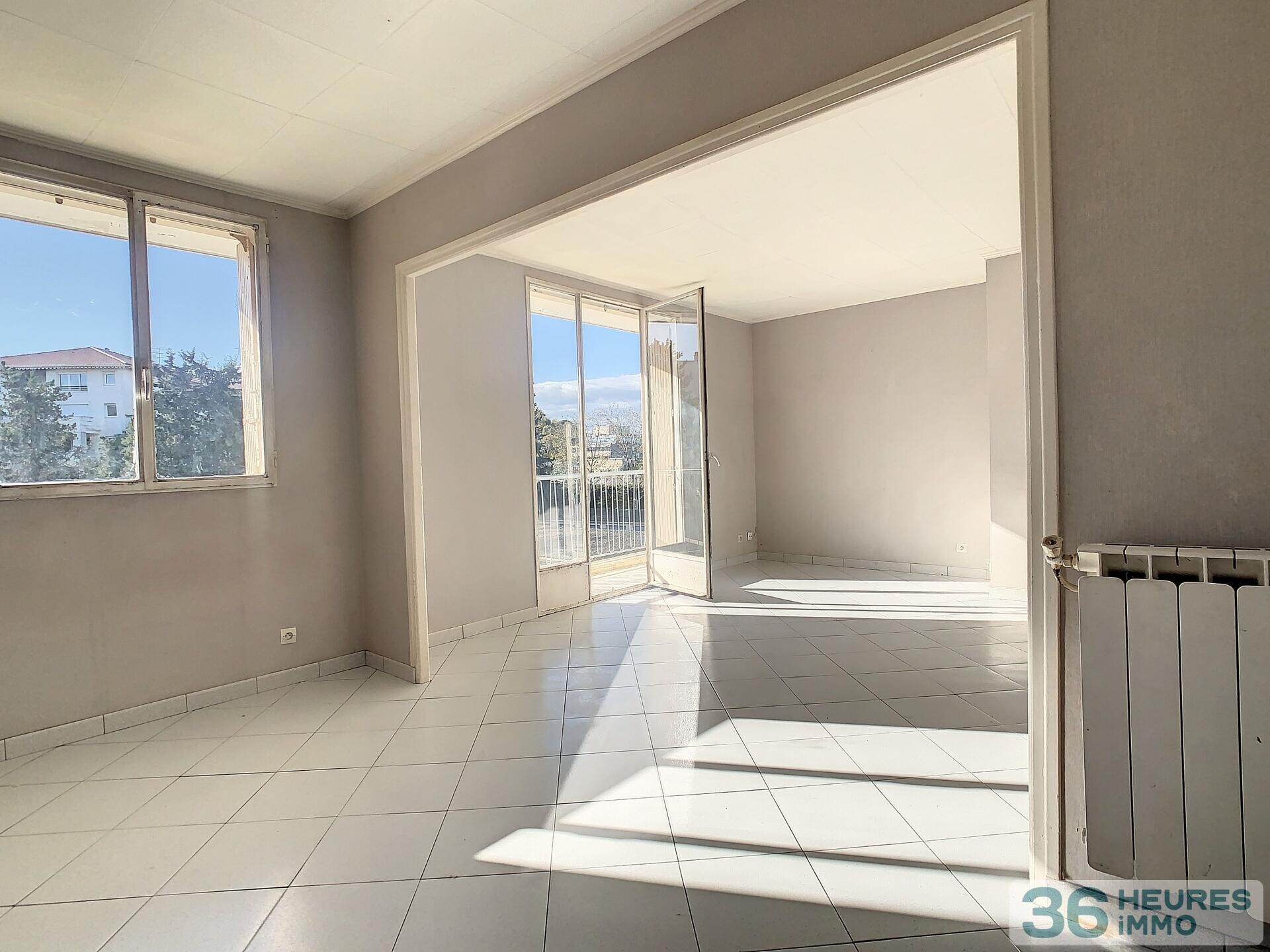 Appartement type 3 à rénover et garage