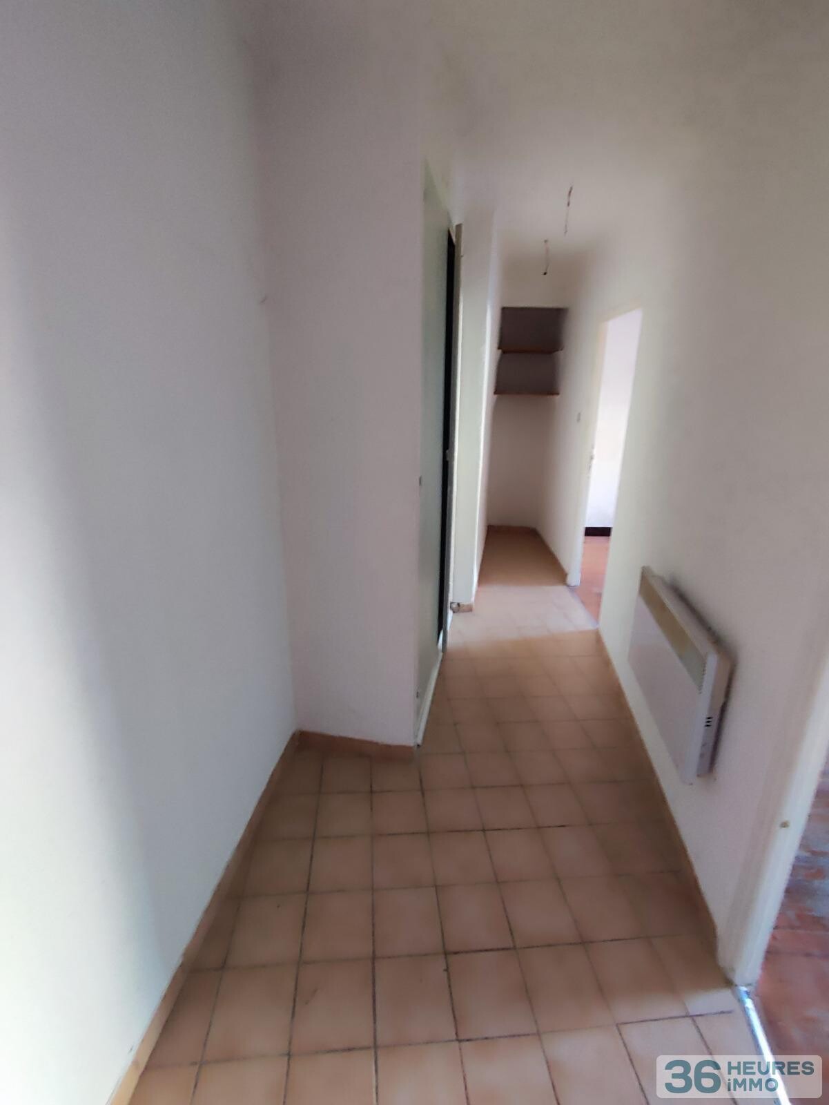 Coeur du village - appartement t3 de 63,37 m² à rénover avec garage de 37 m²