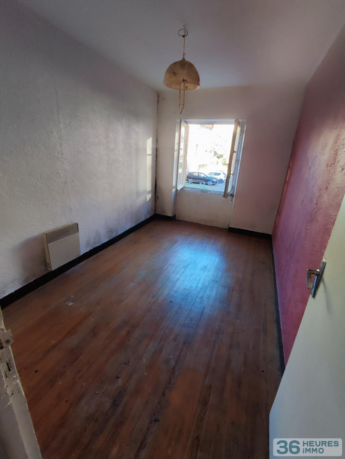 Coeur du village - appartement t3 de 63,37 m² à rénover avec garage de 37 m²