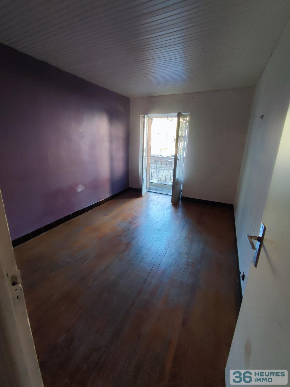 Coeur du village - appartement t3 de 63,37 m² à rénover avec garage de 37 m²