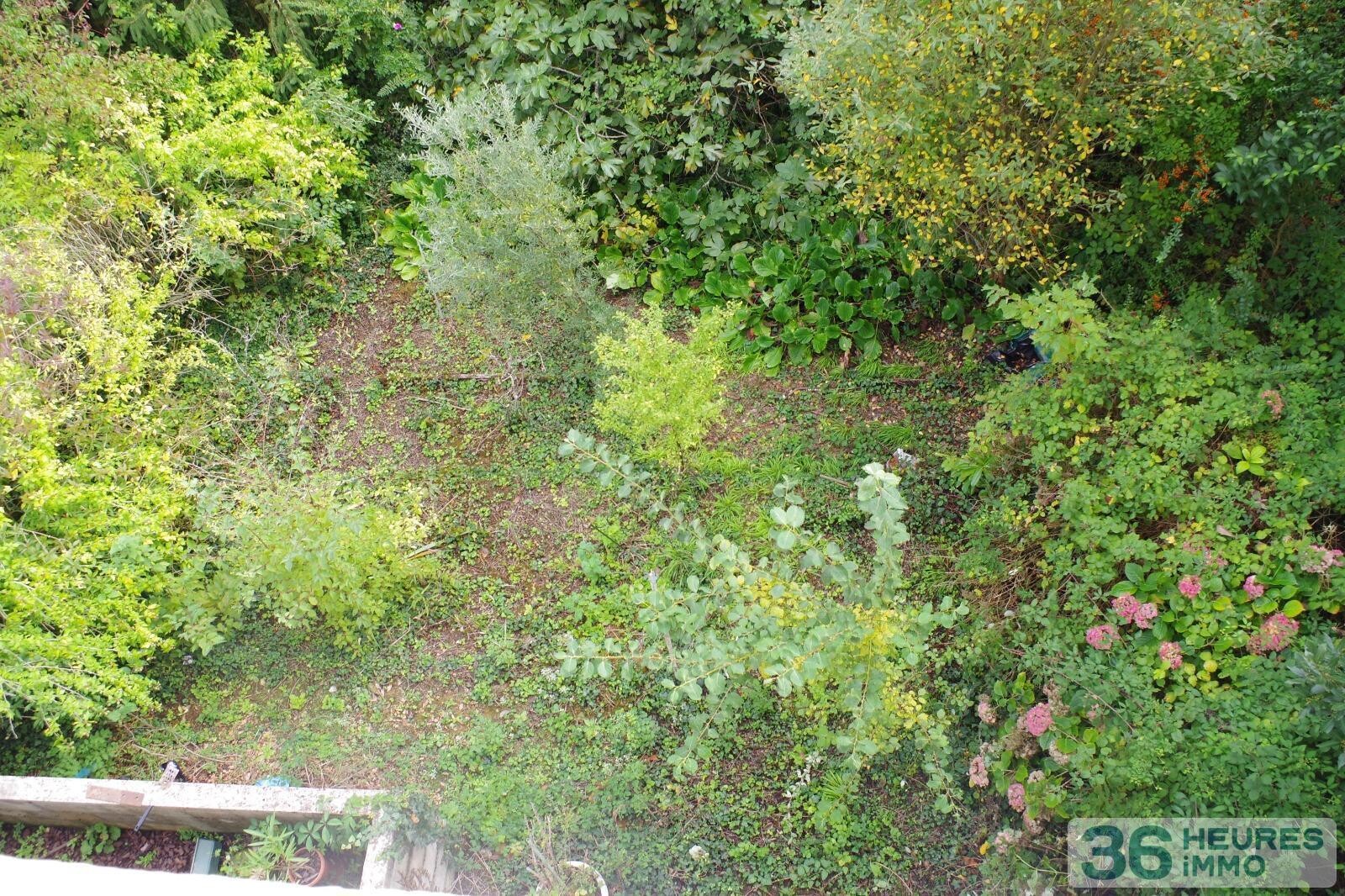 Maison à restaurer avec jardin à coulounieix-chamiers