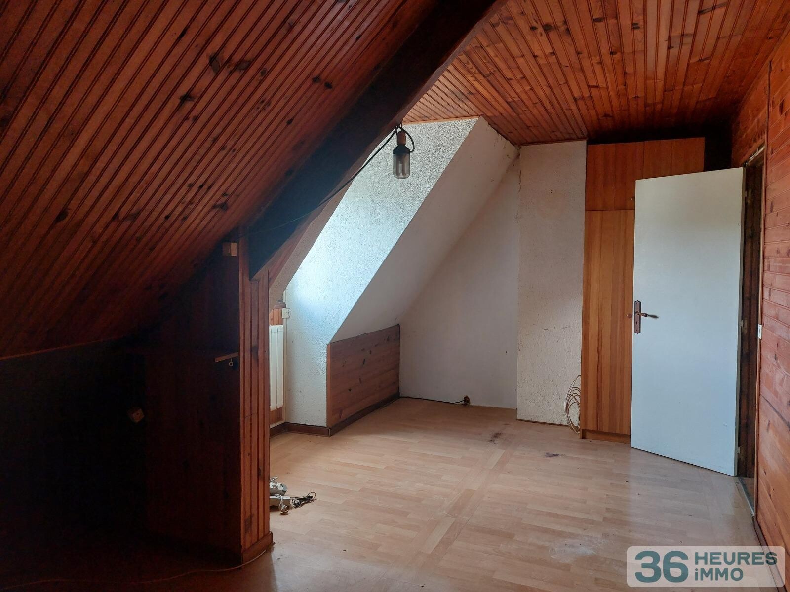 Maison T6 de 141 m² à SAINT-FARGEAU-PONTHIERRY