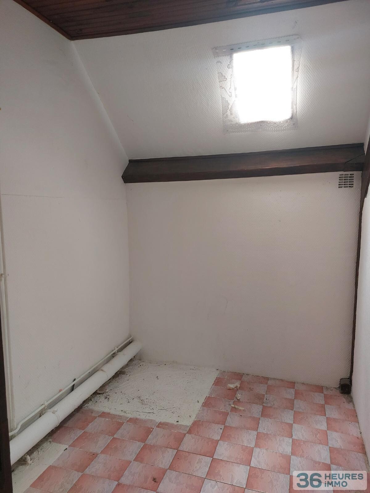 Maison T6 de 141 m² à SAINT-FARGEAU-PONTHIERRY