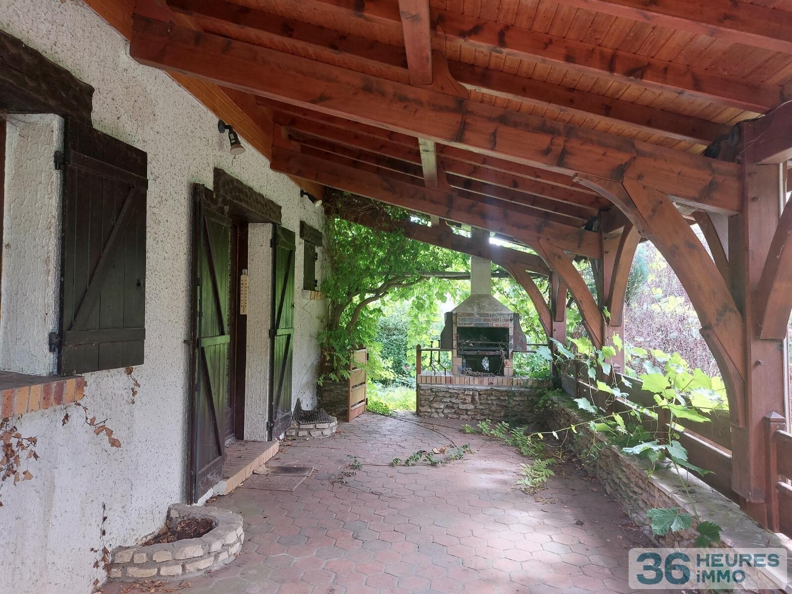 Maison T6 de 141 m² à SAINT-FARGEAU-PONTHIERRY