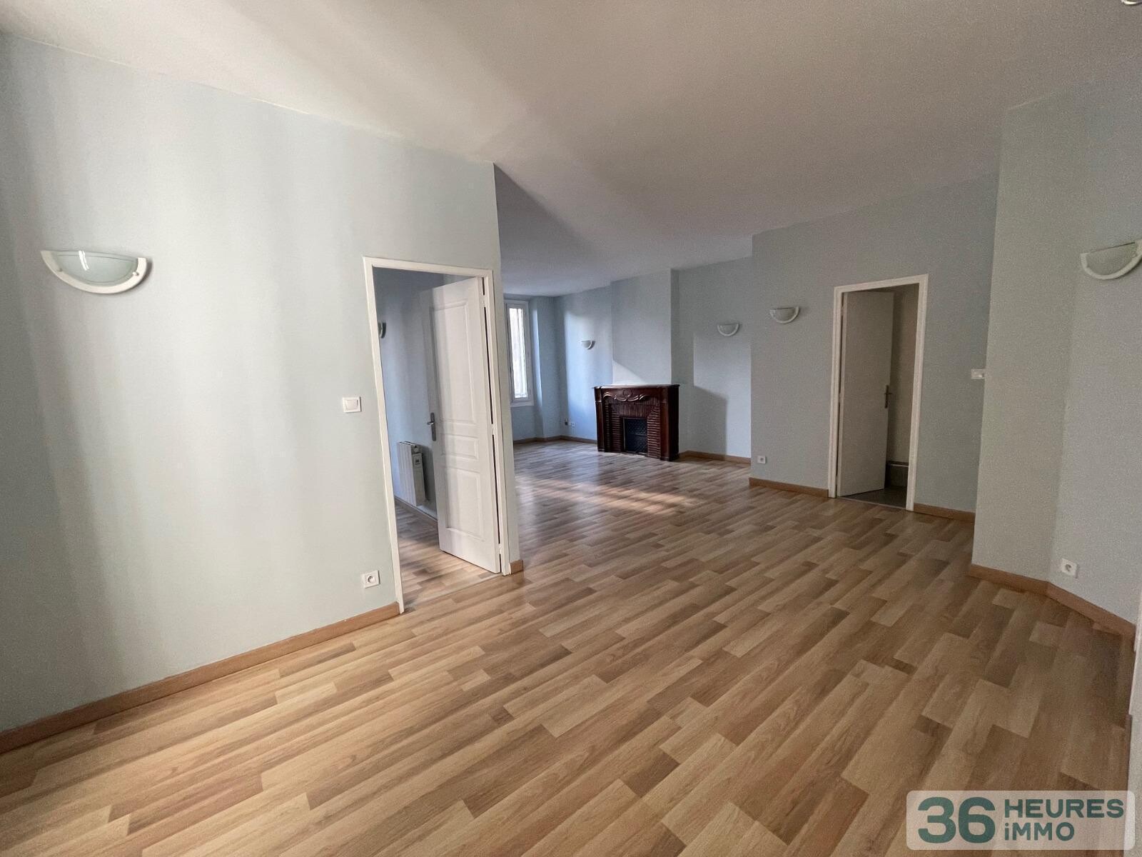 Toulon centre 2 pieces de 61m2
