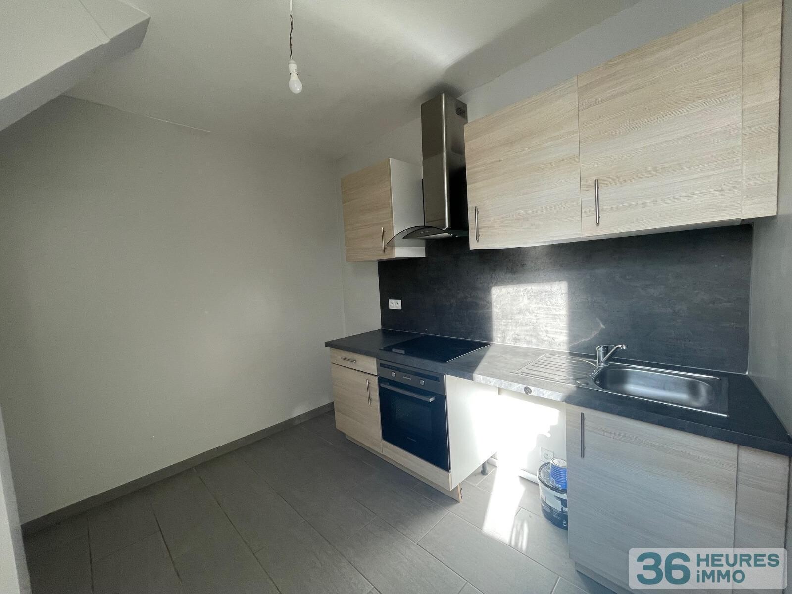 Toulon centre 2 pieces de 61m2
