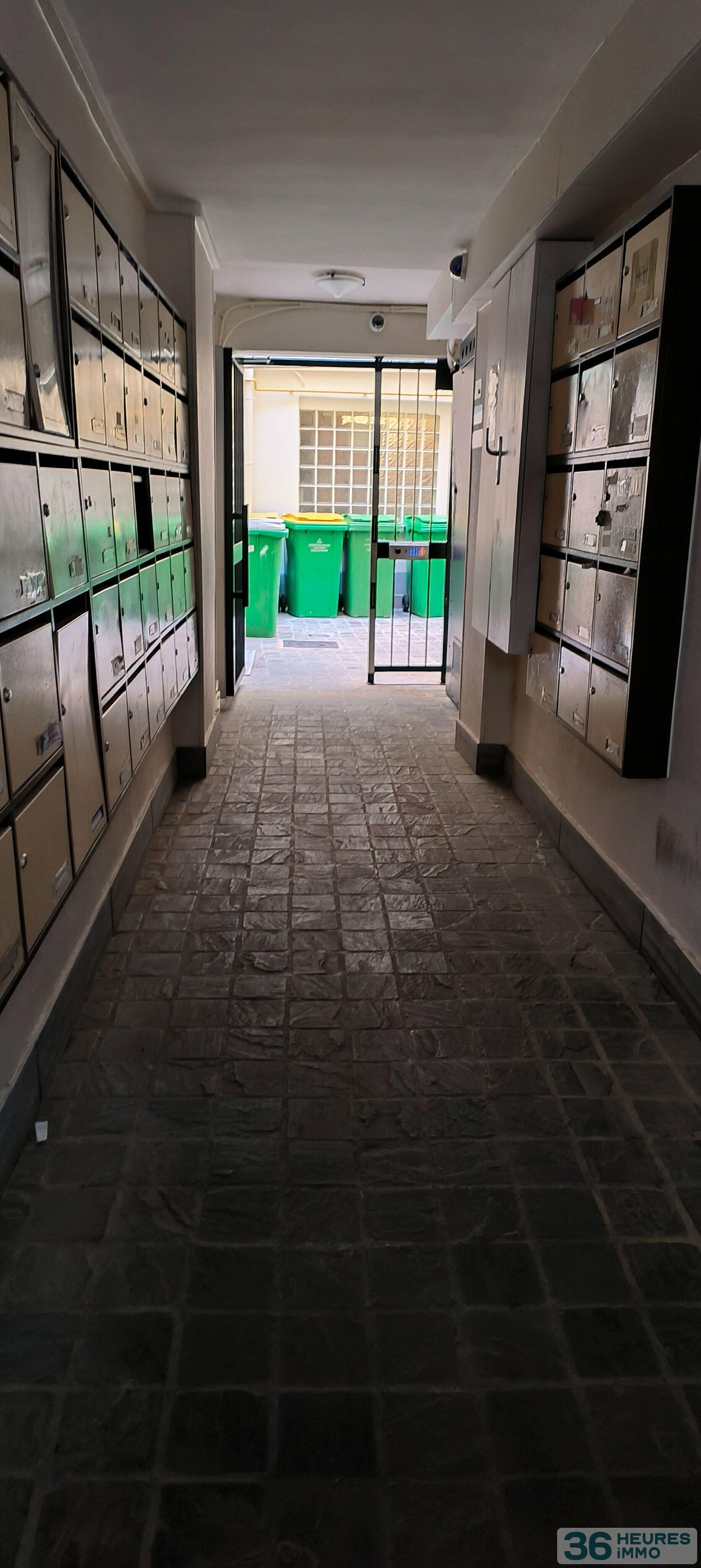 Cave 28m² 