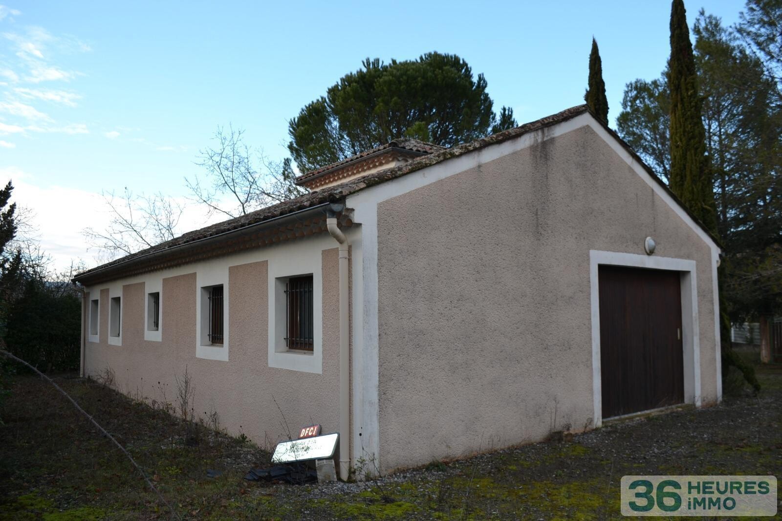 Maison à destination de bureaux et Ateliers