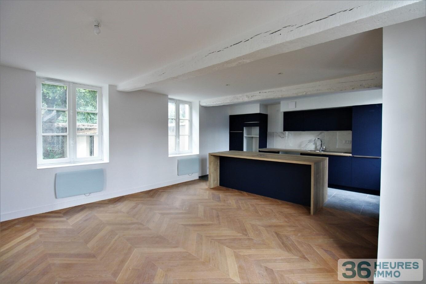 BELLE MAISON DE TYPE F6 ENTIEREMENT RENOVEE