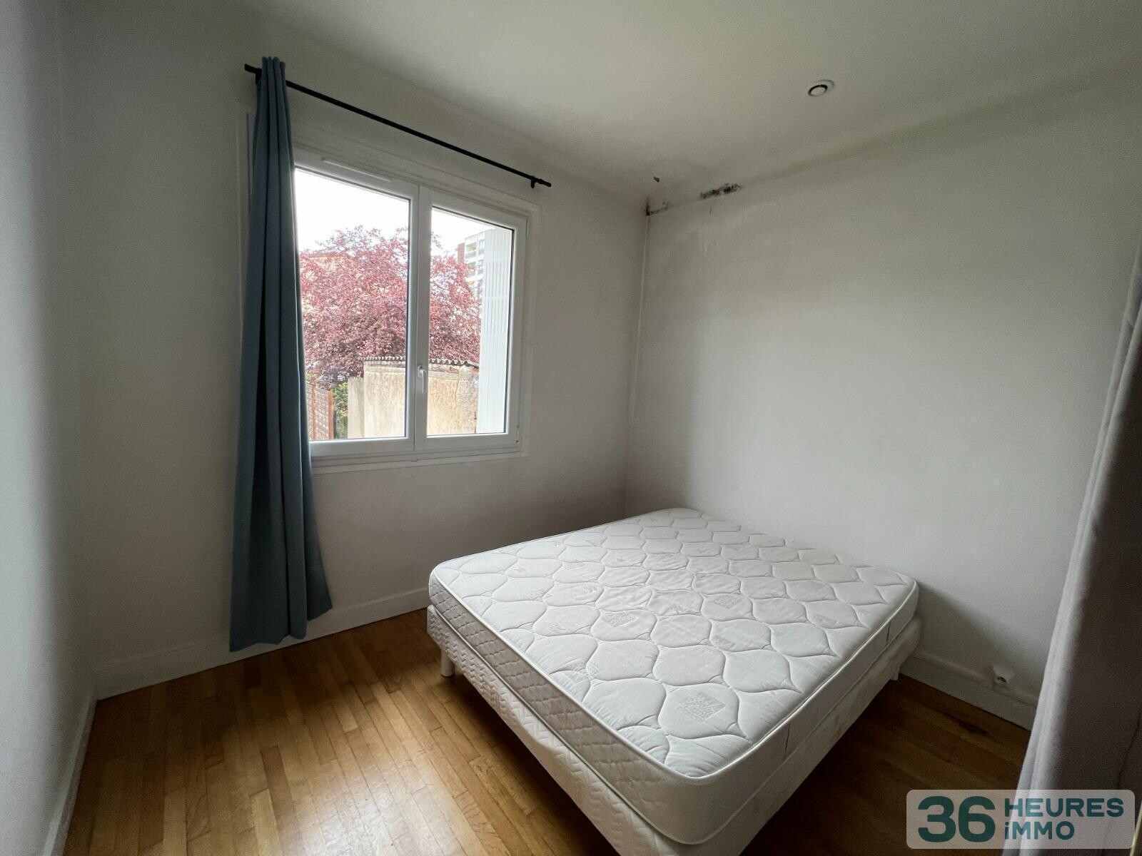 MAISON AVEC JARDIN ET GARAGE