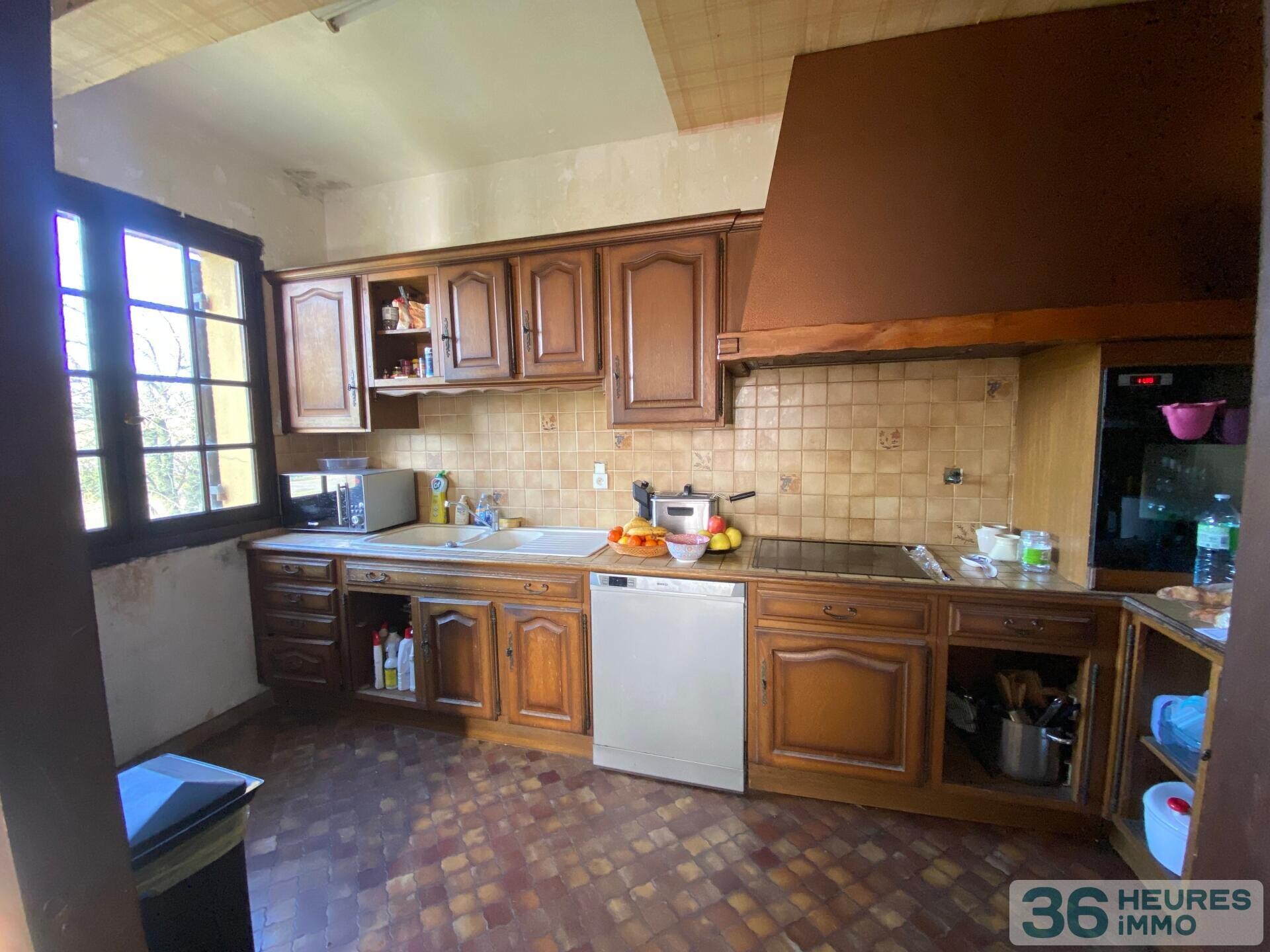 🏡 PROCHE DE PÉRIGUEUX - MAISON 8 PIÈCES AVEC TERRASSE