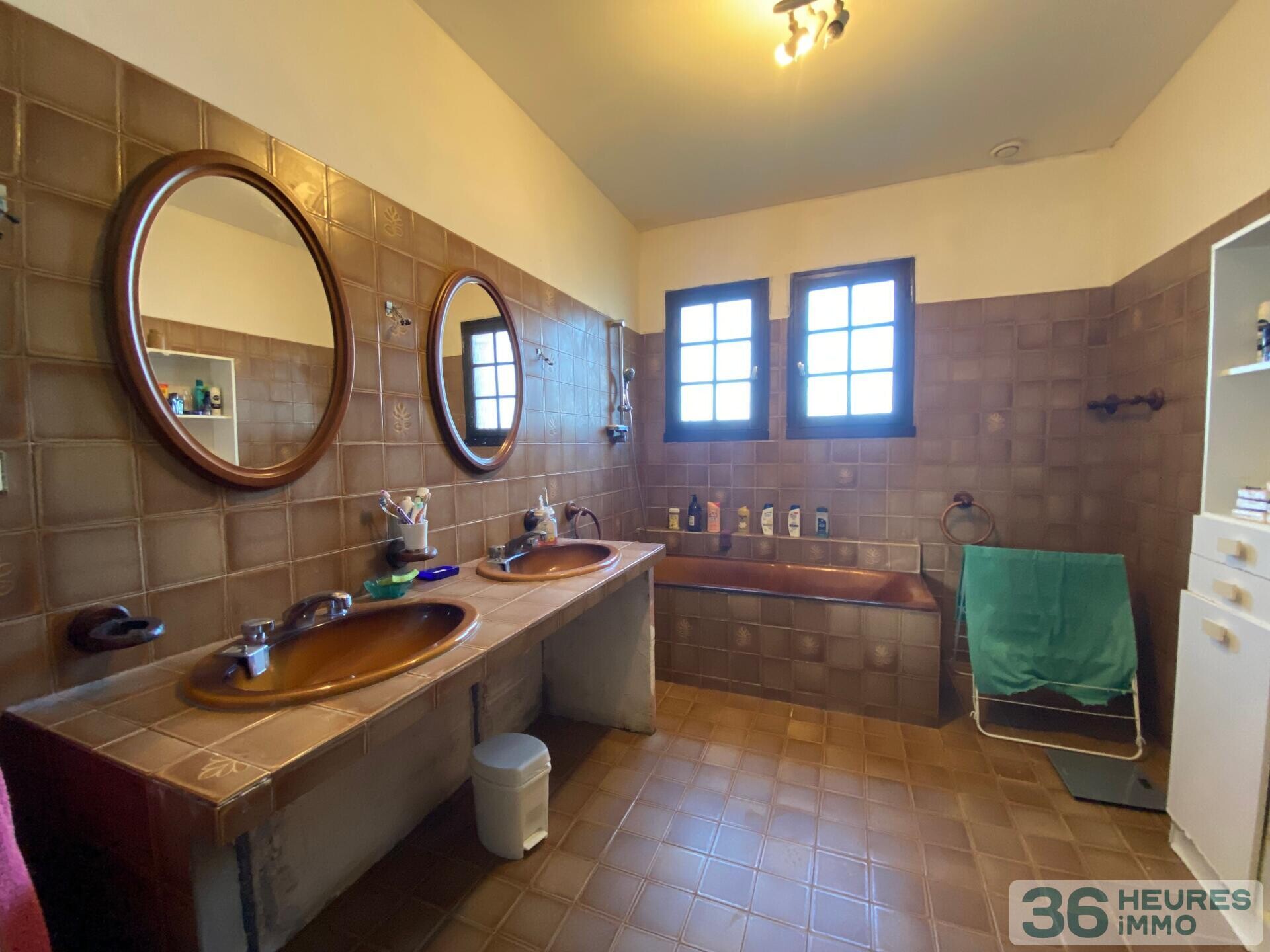 🏡 PROCHE DE PÉRIGUEUX - MAISON 8 PIÈCES AVEC TERRASSE