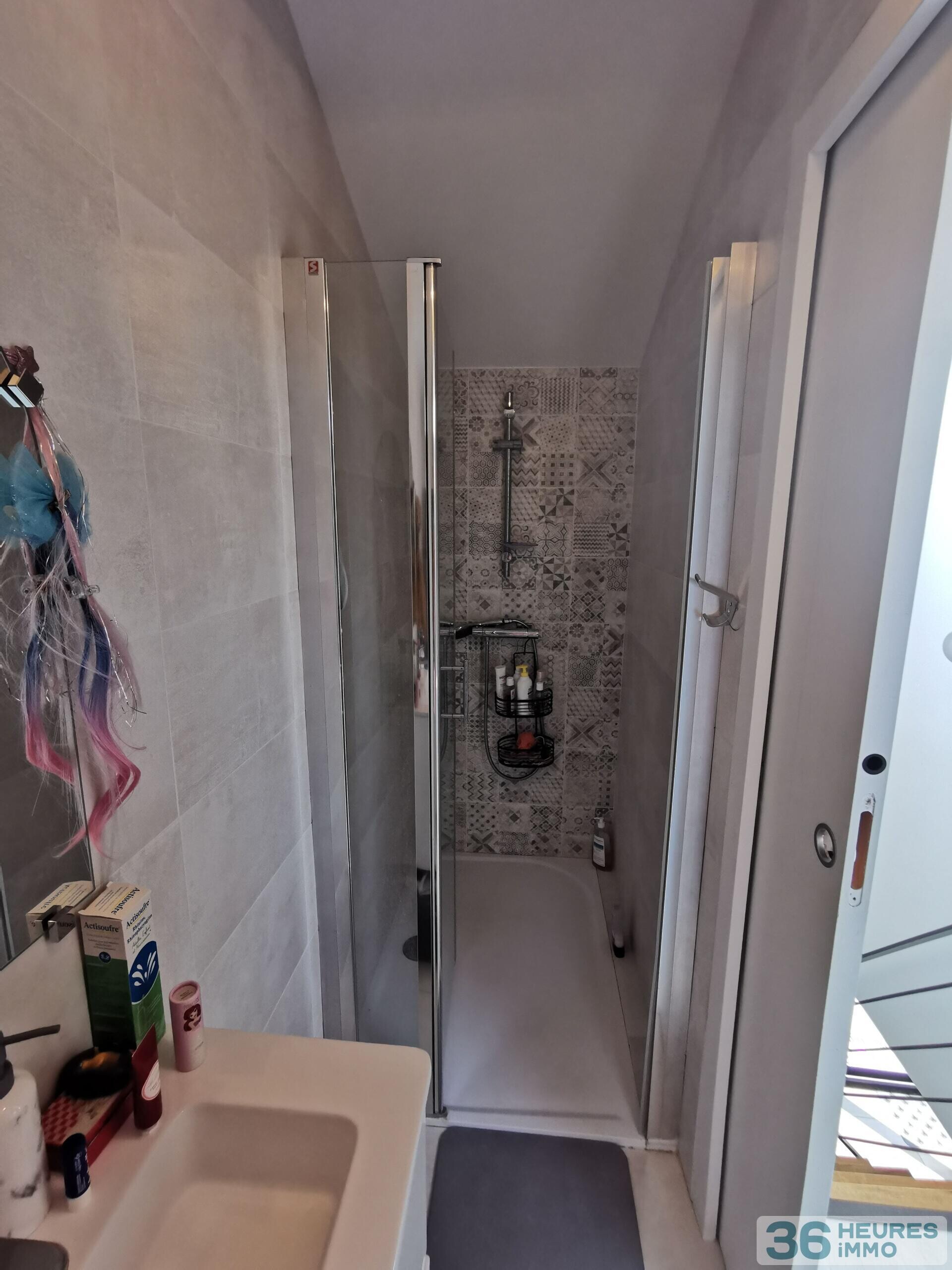 Maison de ville - 4 pièces - 84 m²