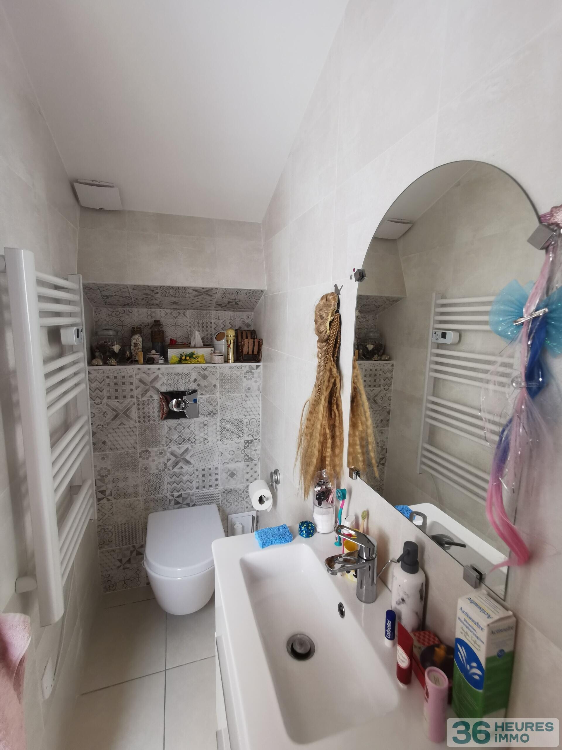 Maison de ville - 4 pièces - 84 m²