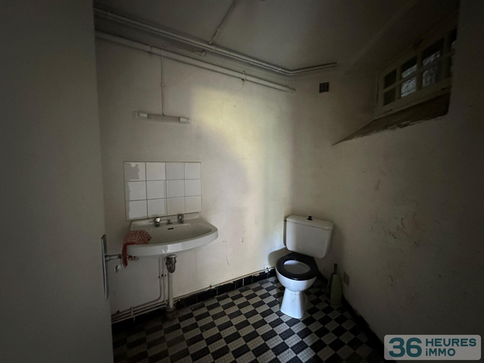Sur les Quais, Maison de 210 m² avec appartement indépendant sur l'arrière