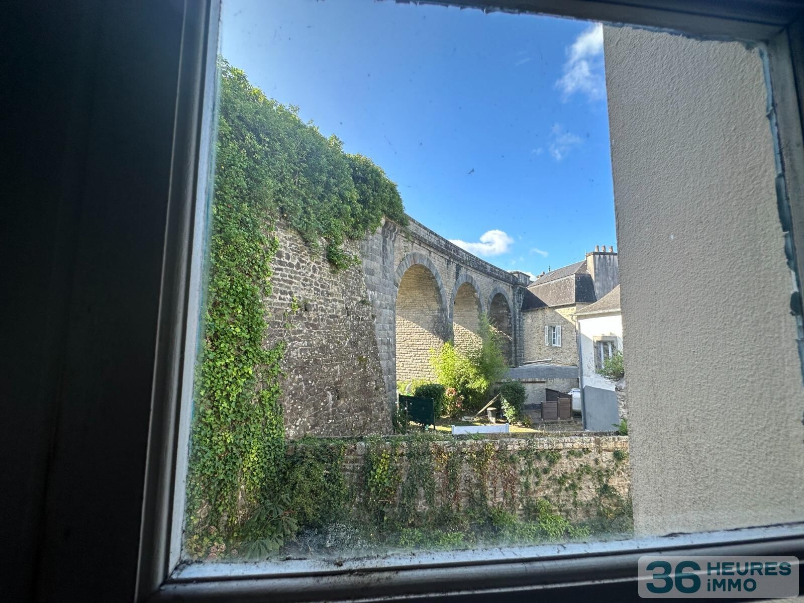 Sur les Quais, Maison de 210 m² avec appartement indépendant sur l'arrière