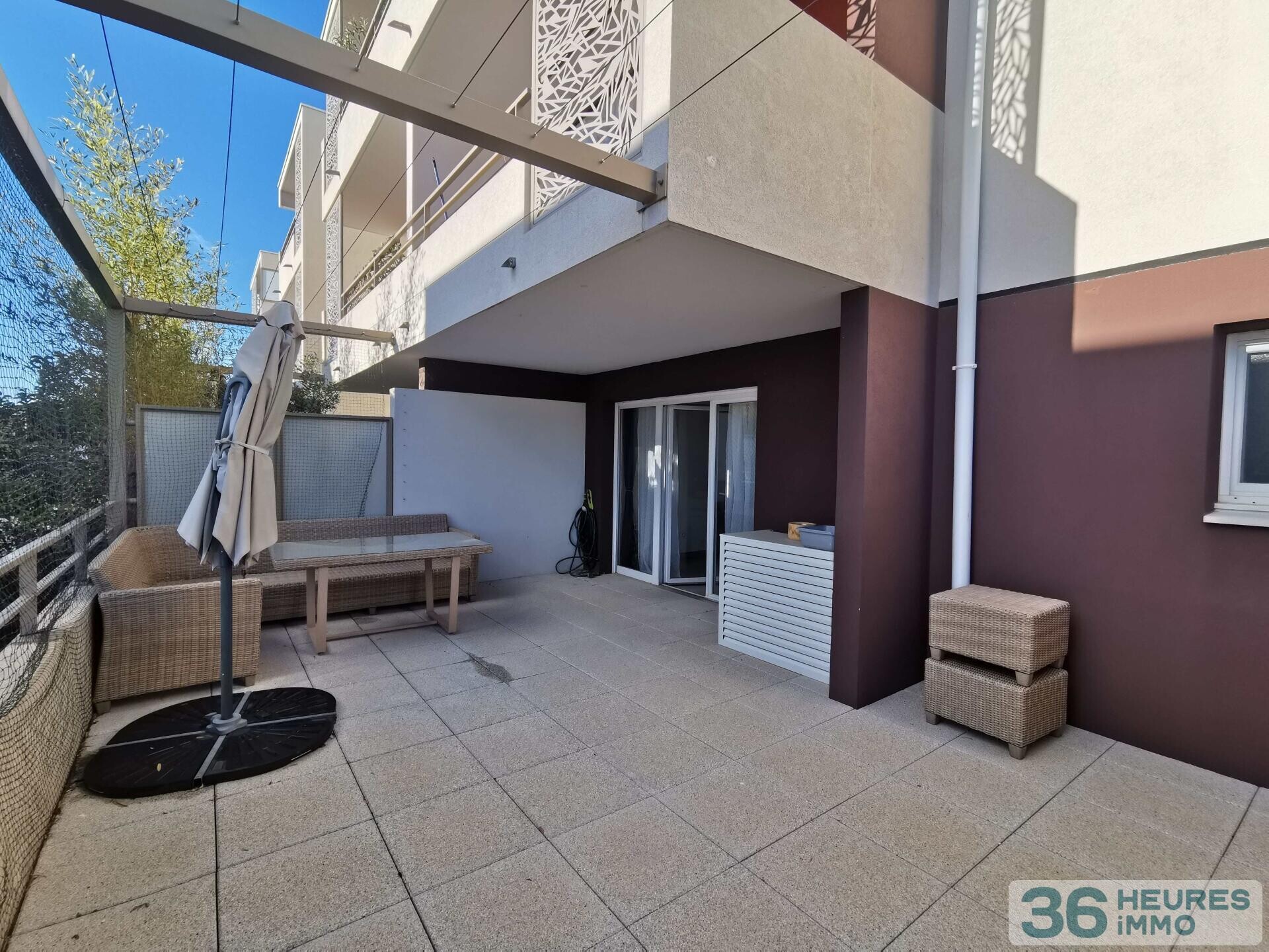 Appartement t4 avec grande terrasse et double garage