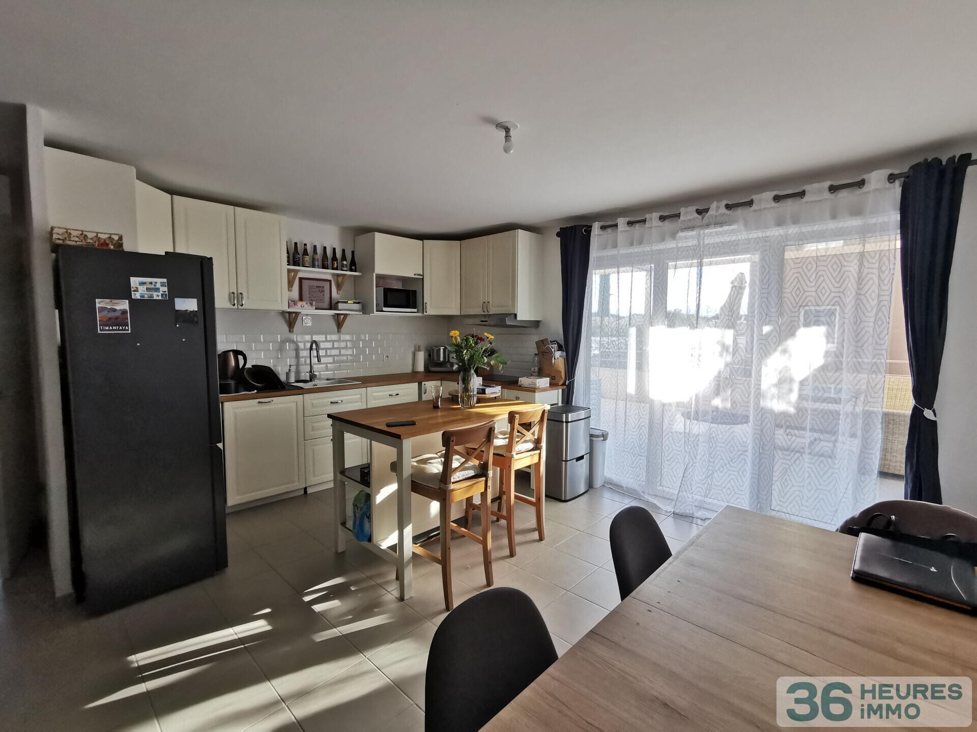 Appartement t4 avec grande terrasse et double garage