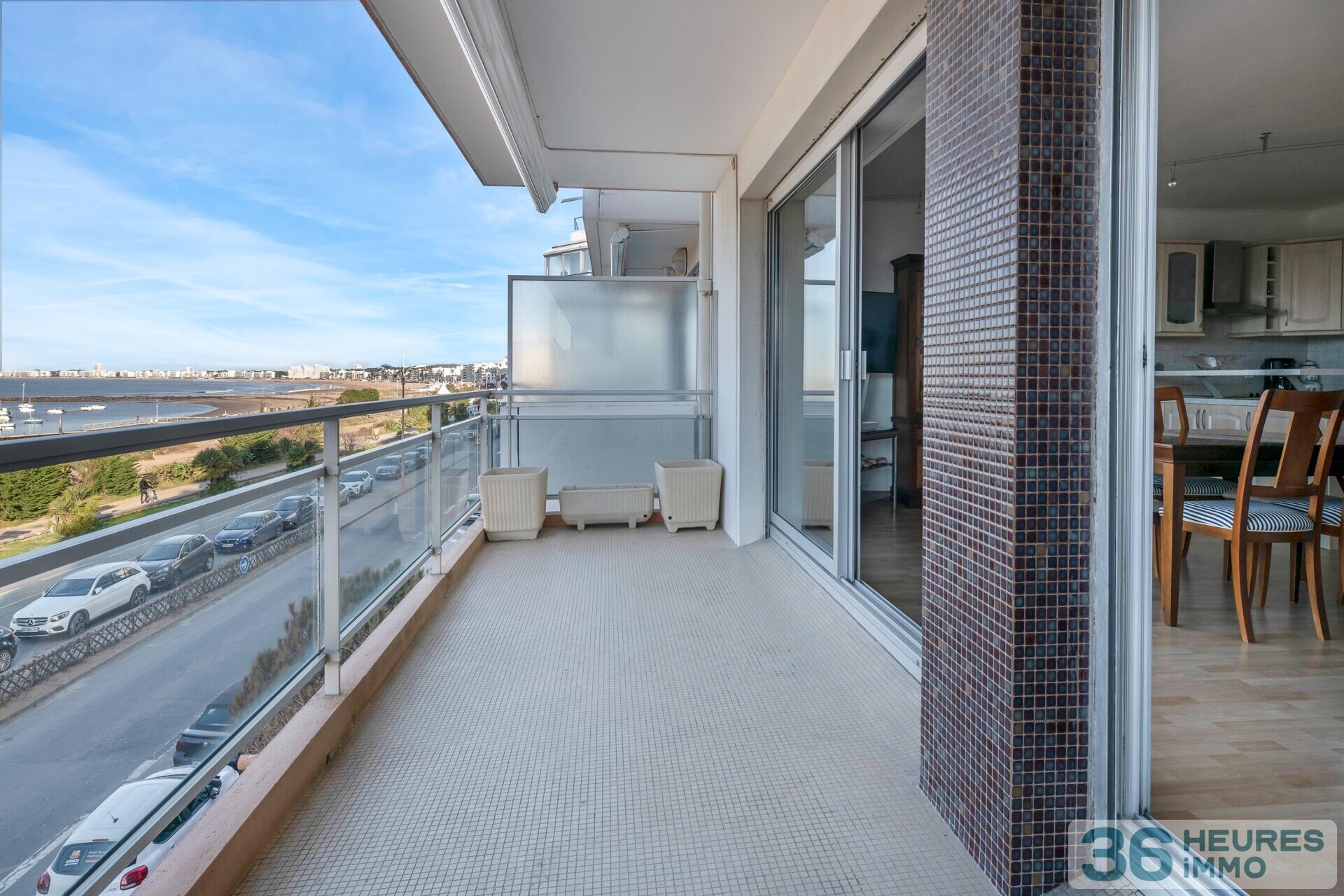 T3 FACE MER - PLAGE, MARCHE et COMMERCES A PIED