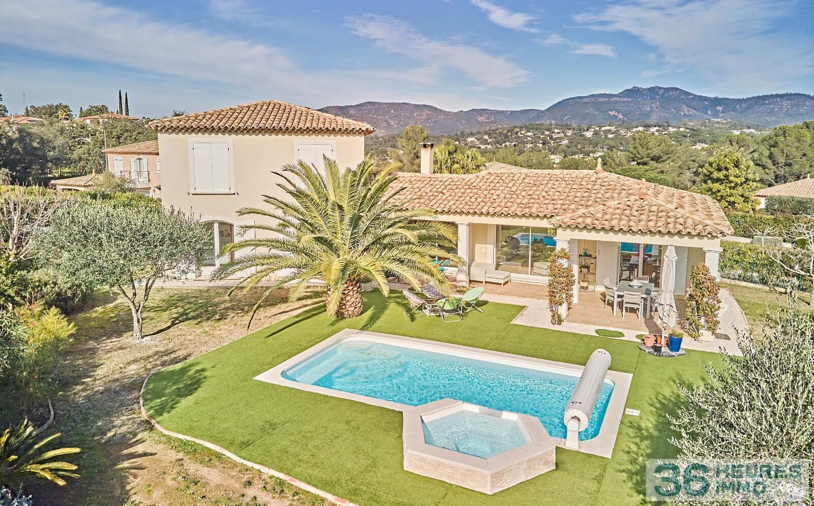 VILLA DANS QUARTIER RESIDENTIEL