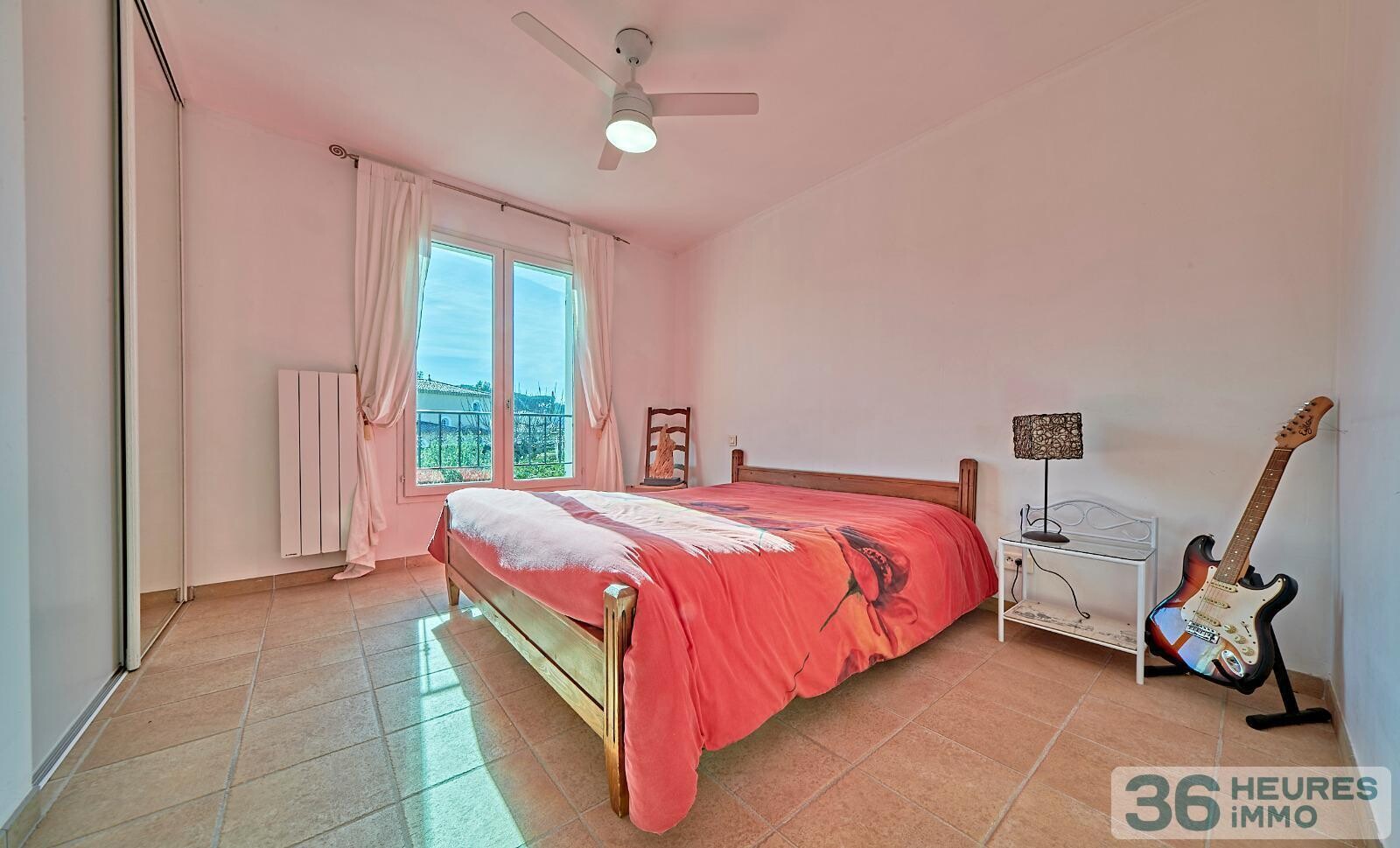 VILLA DANS QUARTIER RESIDENTIEL