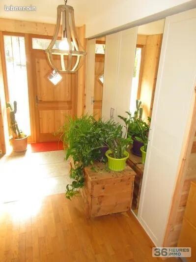 Chalet authentique situé sur la commune de AIGUILLES