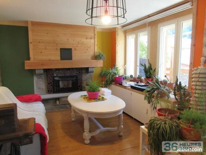 Chalet authentique situé sur la commune de AIGUILLES