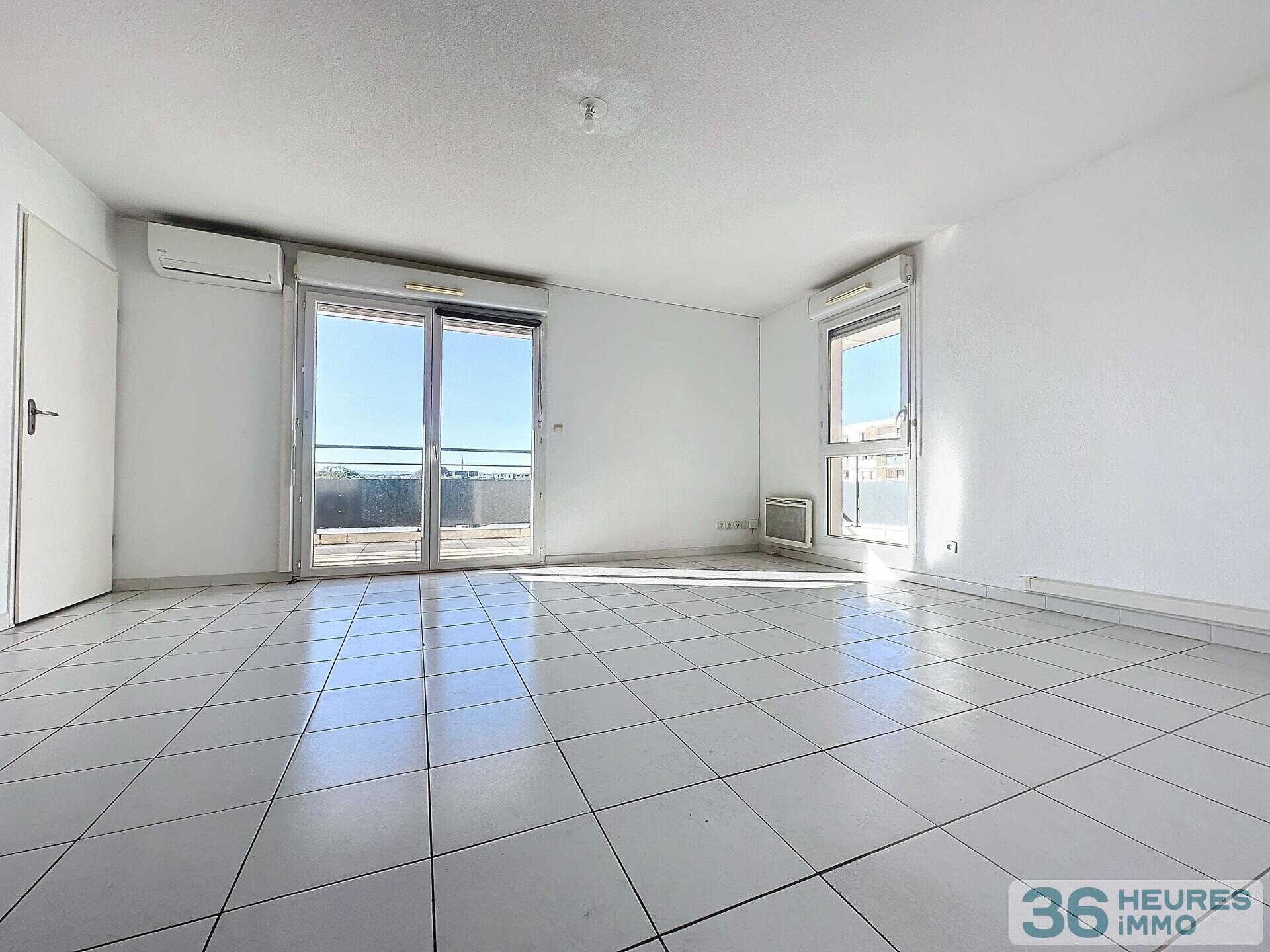 T4 OVALIE EN DERNIER ETAGE 