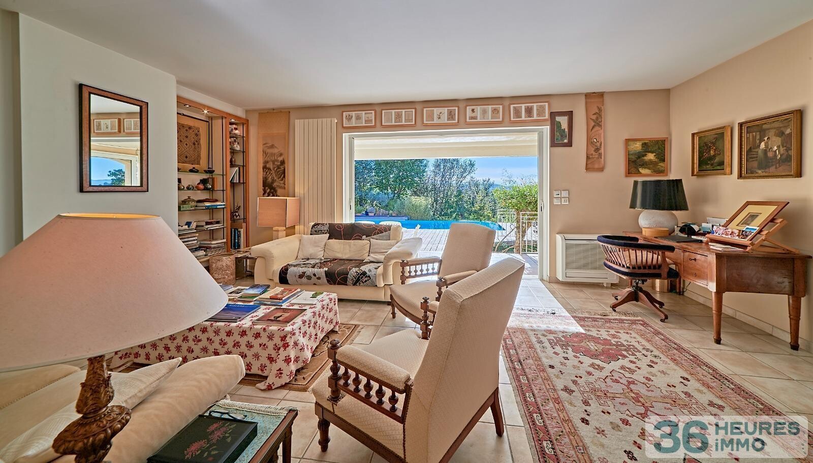 VILLA DANS QUARTIER RESIDENTIEL 