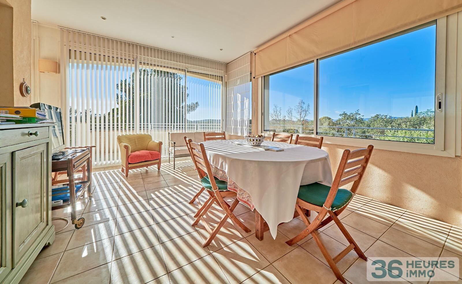 VILLA DANS QUARTIER RESIDENTIEL 