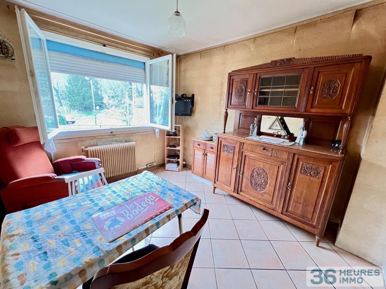 Petite Maison à rénover avec garage indépendant de 40 m² - rue de la Gare