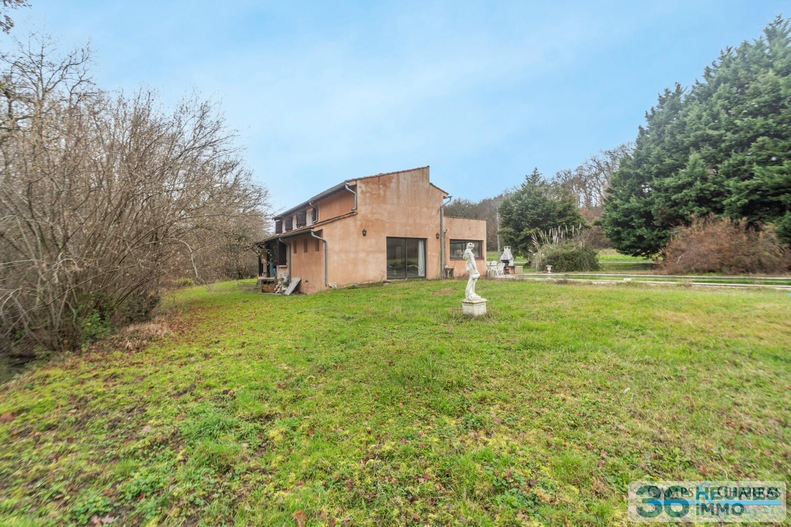 Maison T6 avec dépendance