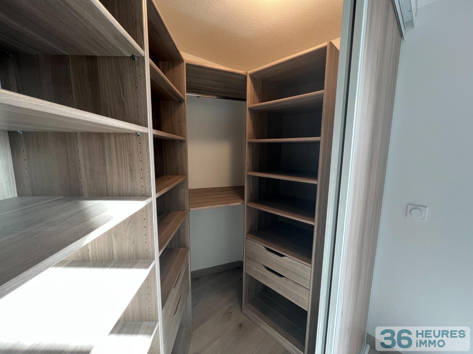 APPARTEMENT PARFAIT ETAT