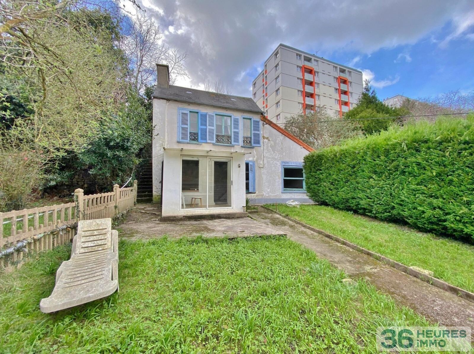 MAISON A RENOVER AVEC JARDIN 