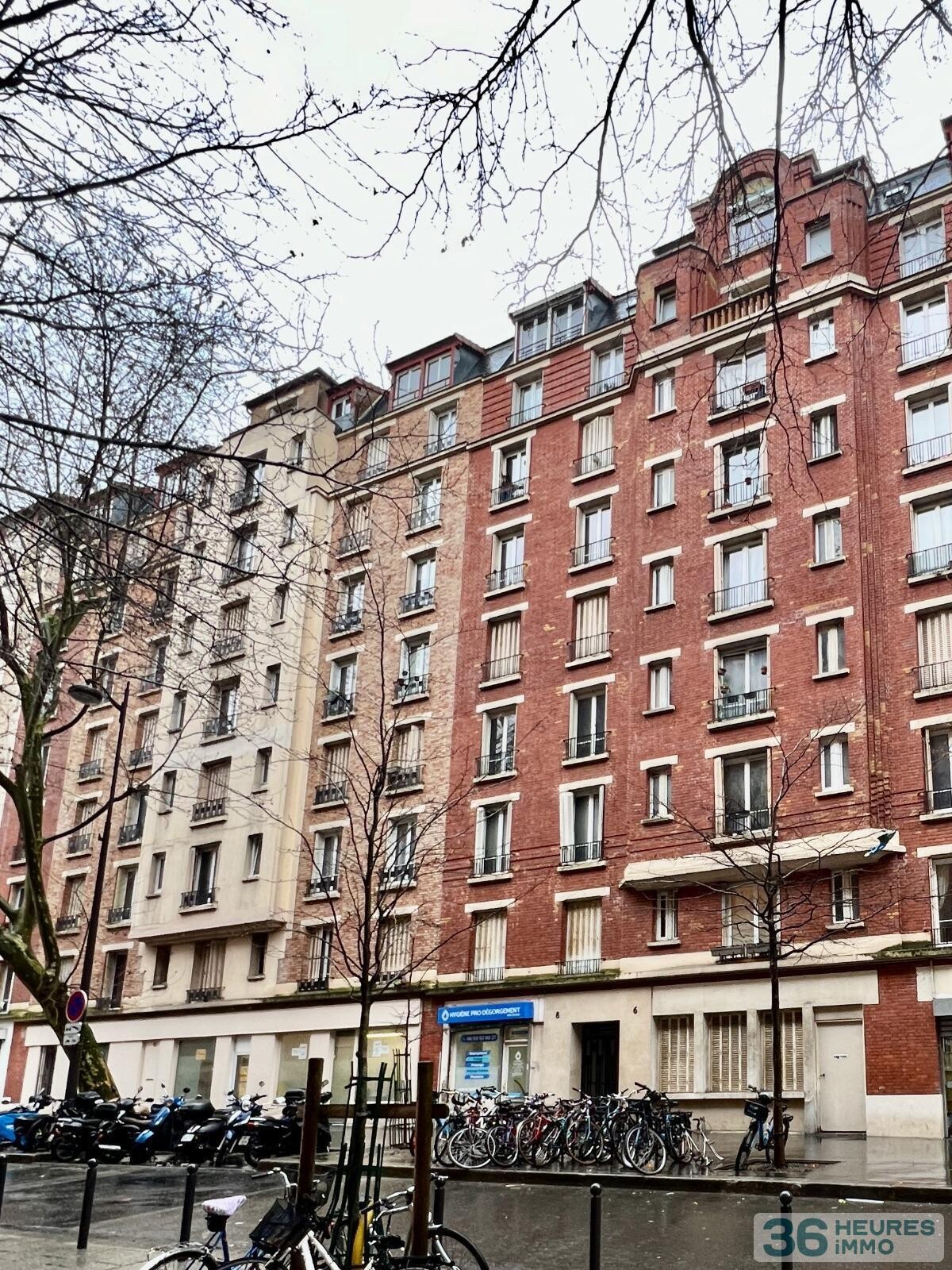 Beau 2 pièces dans immeuble pierre et brique