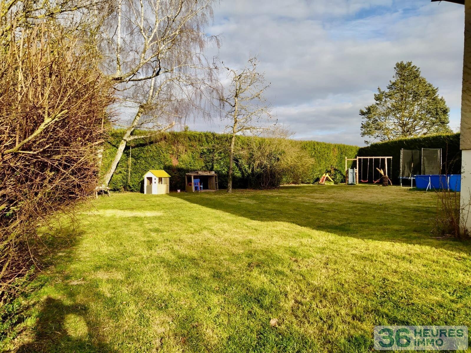 Belle maison rénovée avec grand jardin