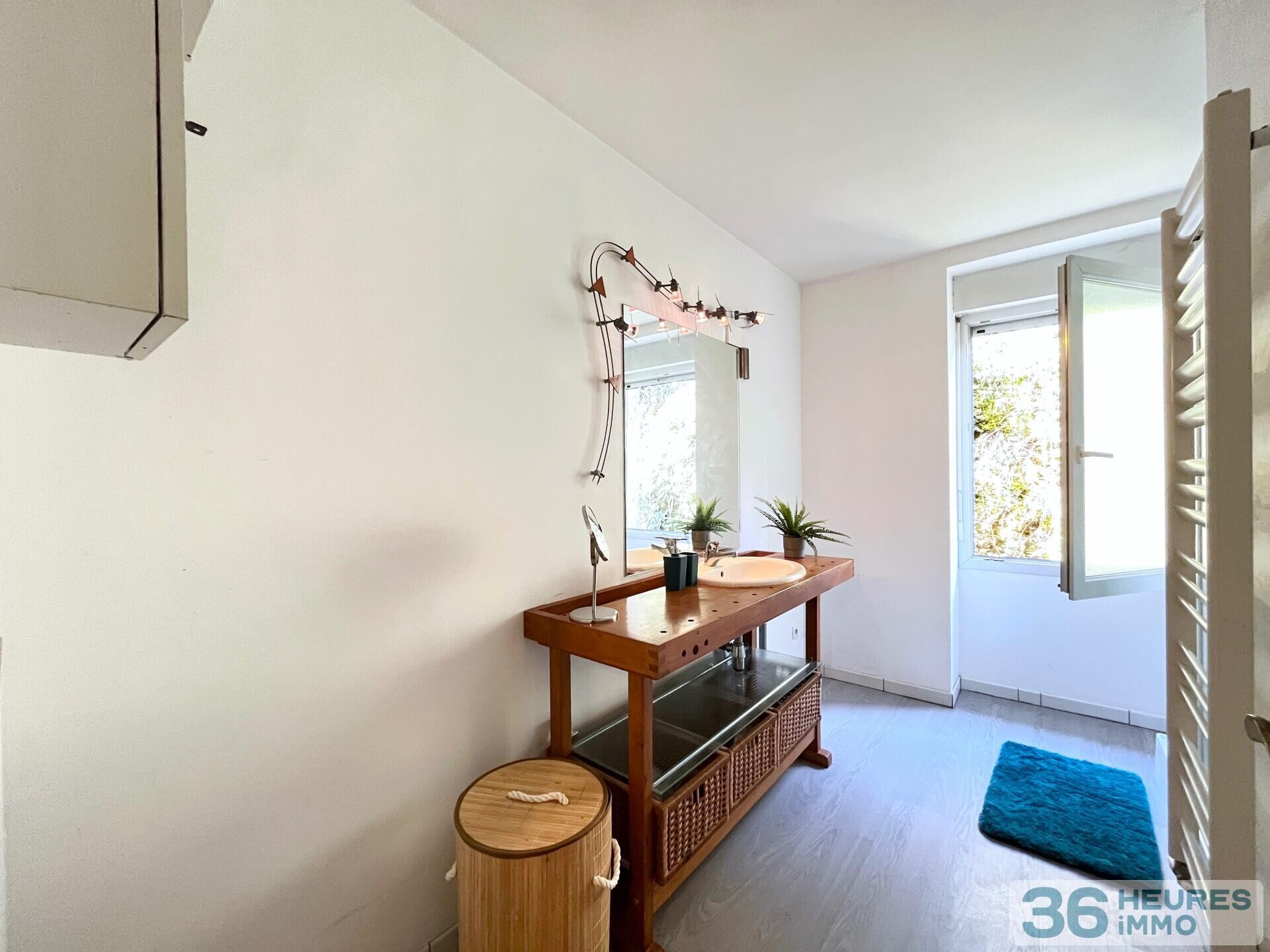 GRAND DUPLEX DE 130M2 DANS PETITE COPROPRIÉTÉ !