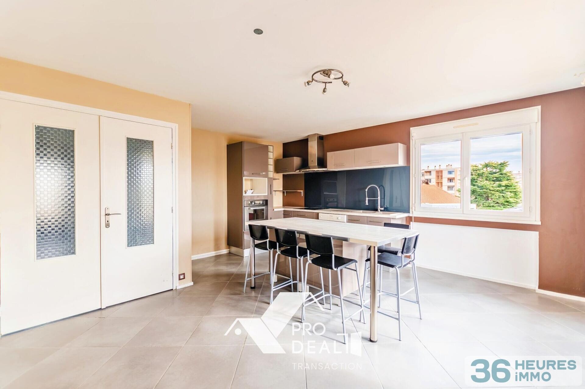 Appartement avec terrasse et jardin