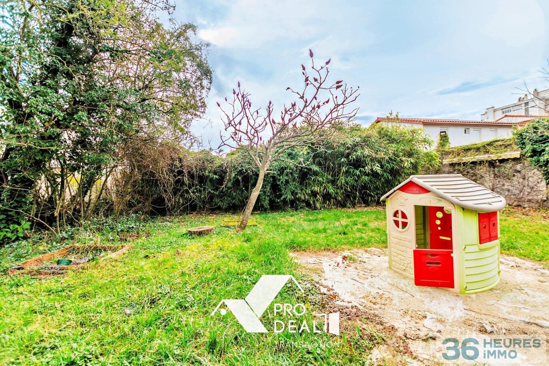 Appartement avec terrasse et jardin
