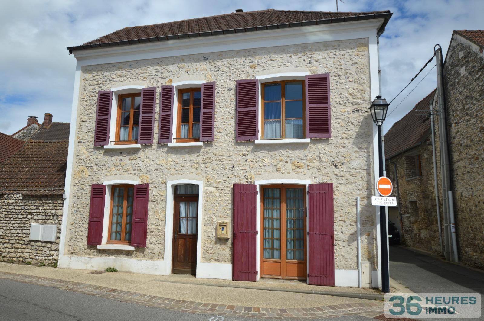 Maison de ville à rénover - 