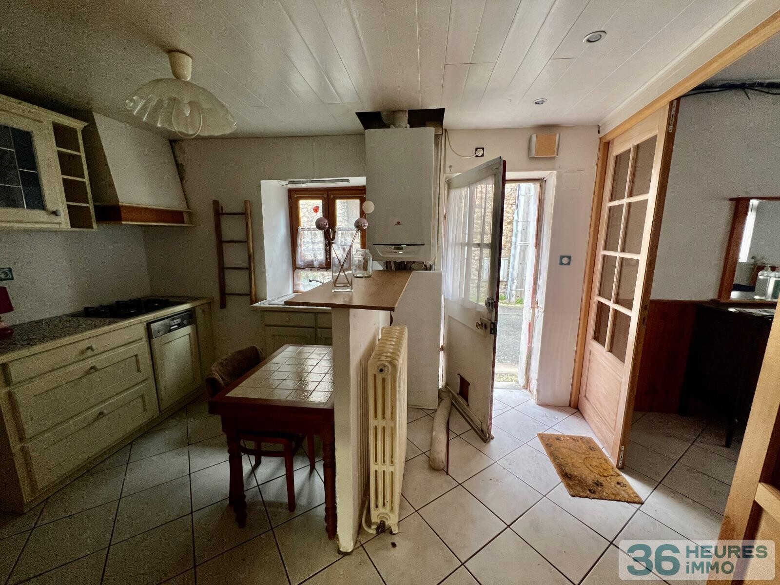 Maison de ville à rénover - 